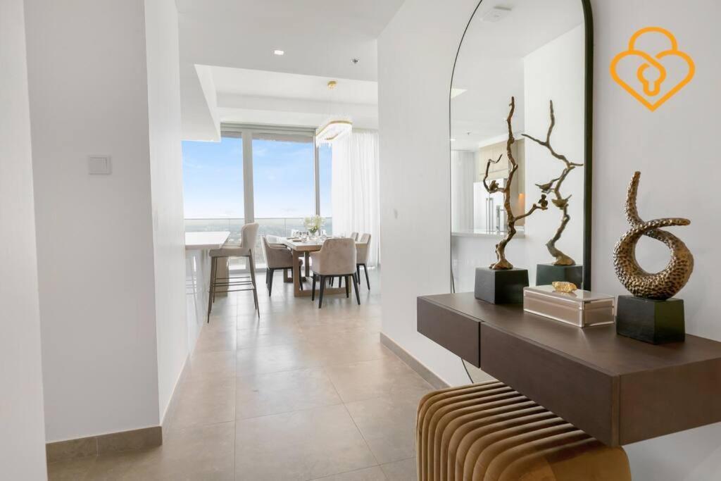Keysplease Luxury 3 B/r Fascinating Sea & Marina Views Apartment Dubai